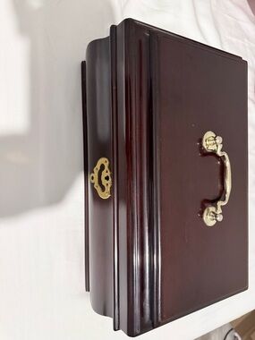 Vintage Wood Jewelry Box with Brass Handle - Dark Mahogany